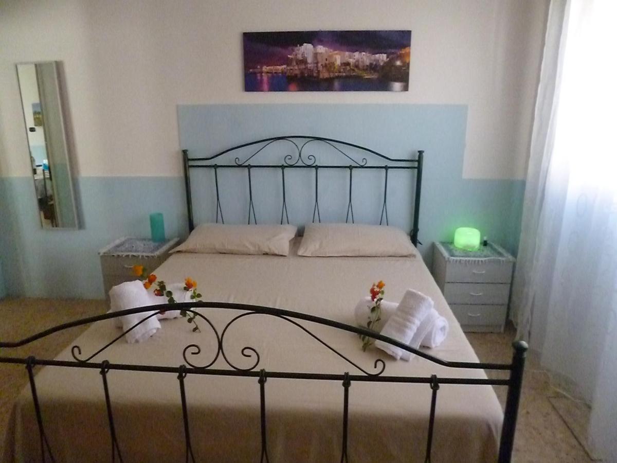 Villa Casa a 30 M dal mare Sant Isidoro  Esterno foto