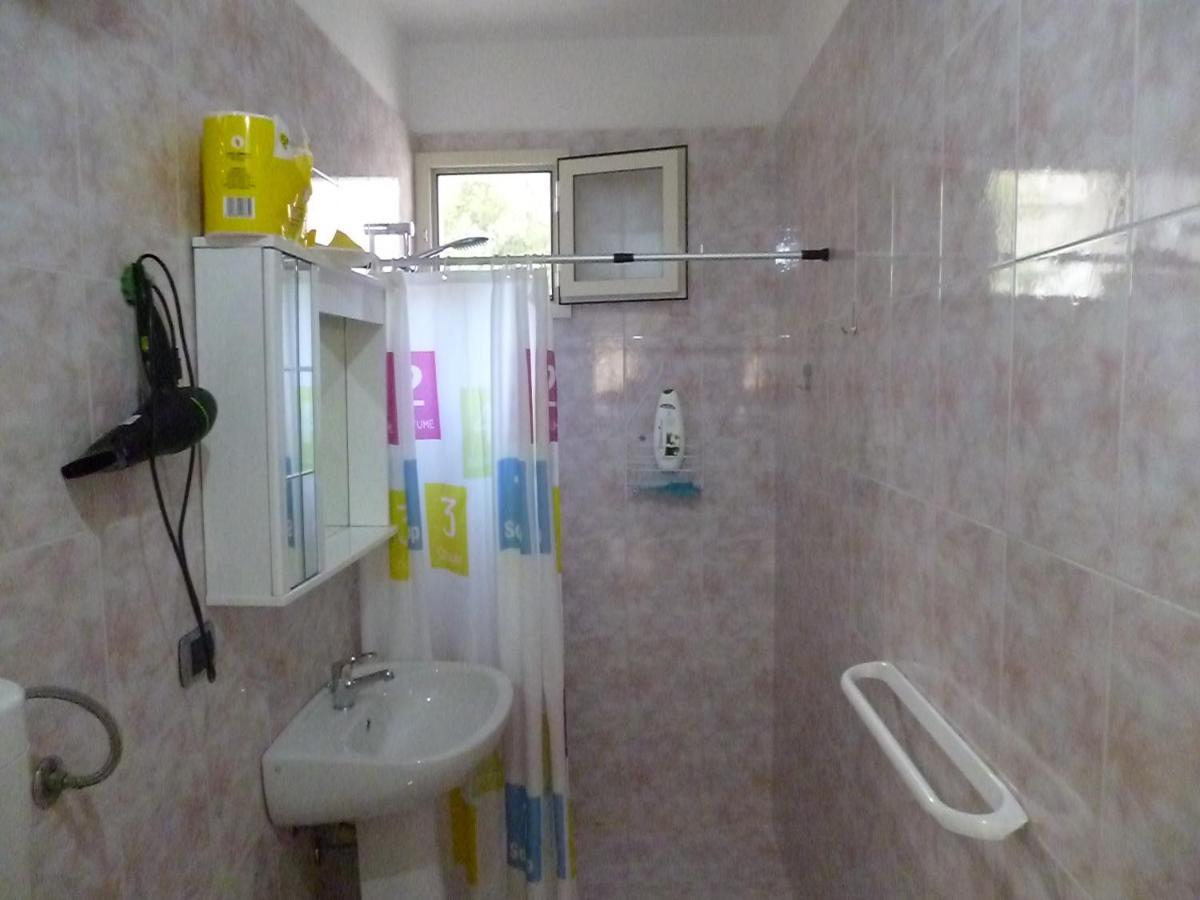 Villa Casa a 30 M dal mare Sant Isidoro  Esterno foto