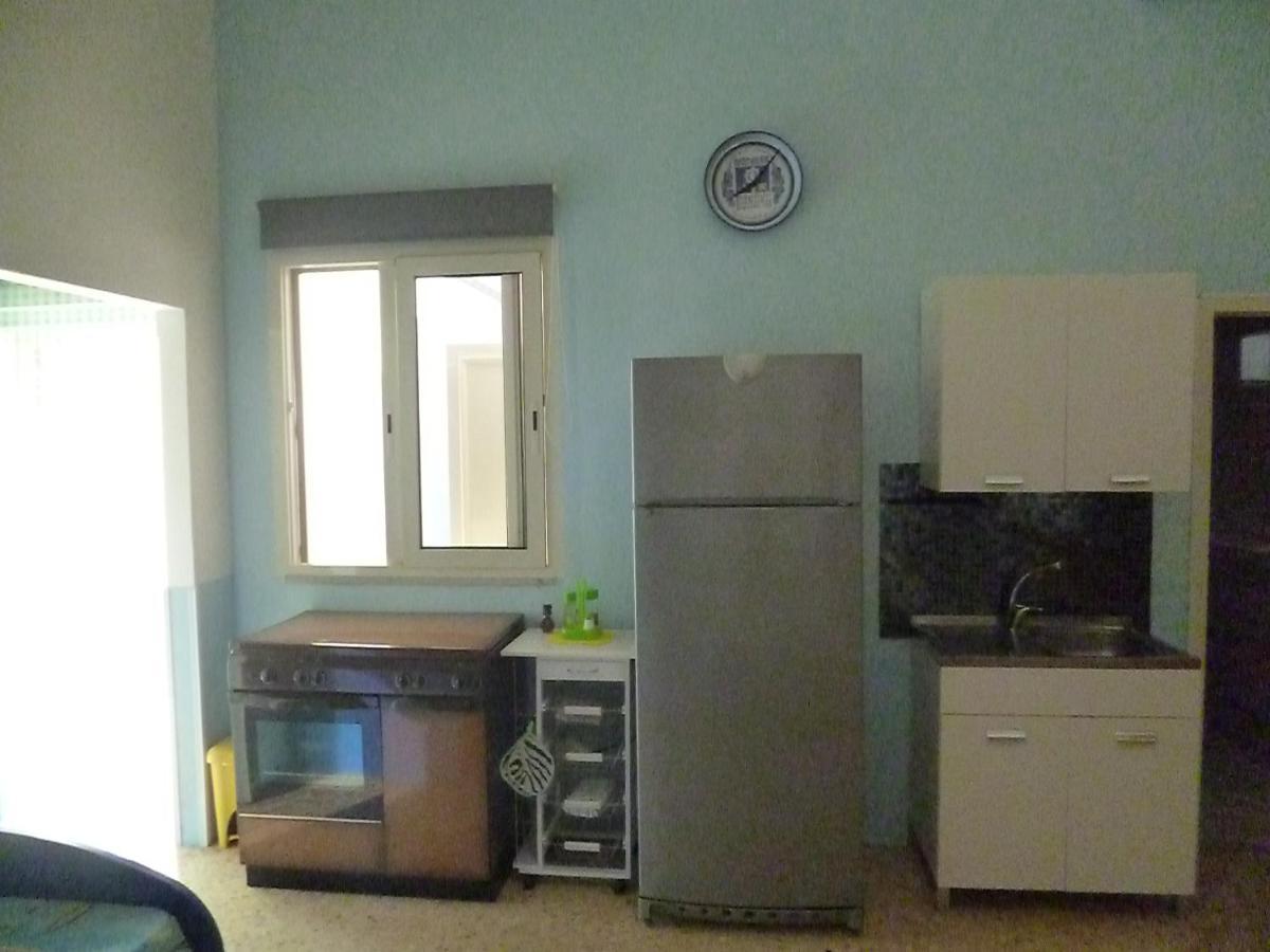 Villa Casa a 30 M dal mare Sant Isidoro  Esterno foto